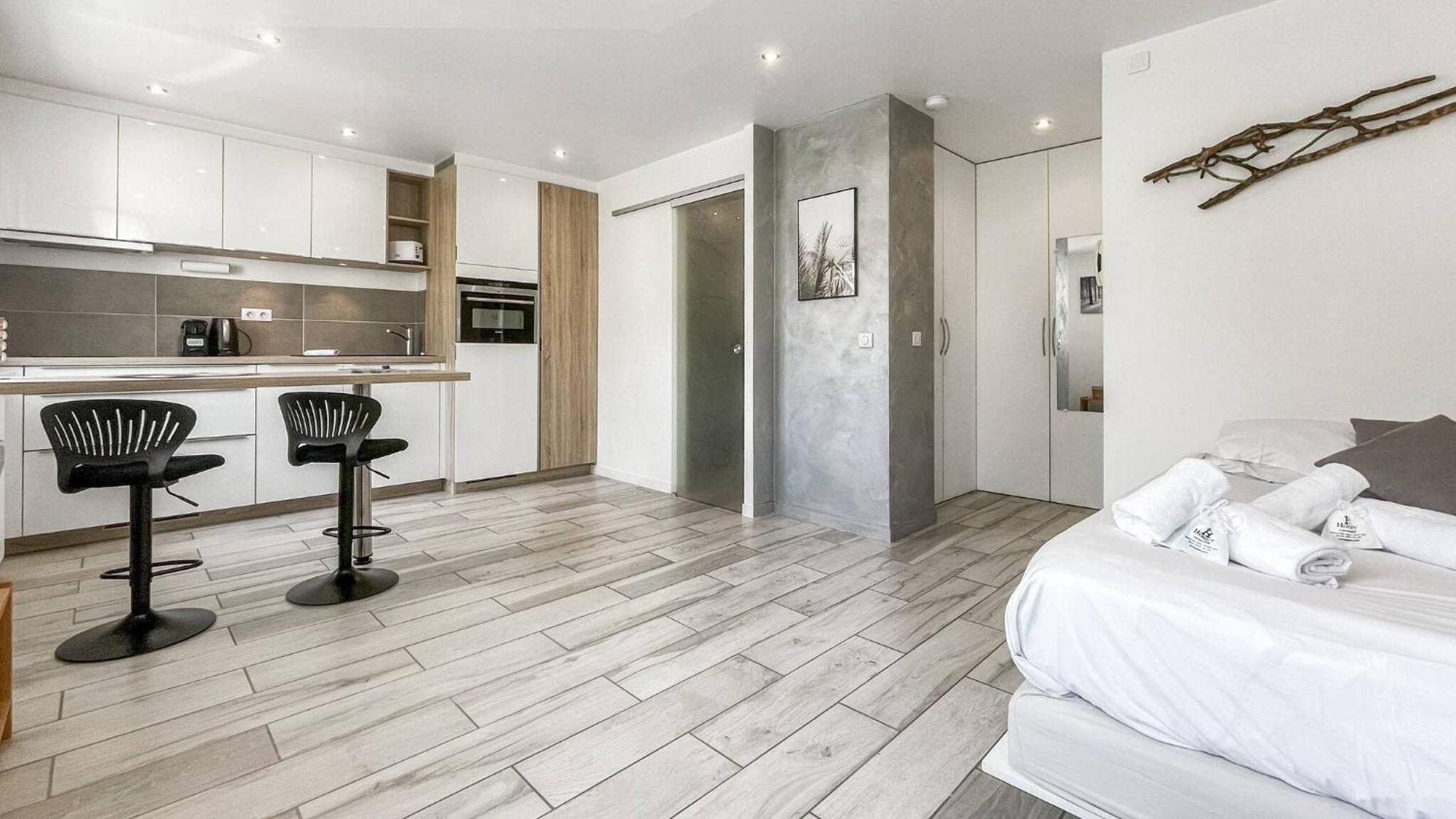 Homey Tidy - New / Proche Centre Annecy / Parking Gratuit / Logement Entierement Equipe Exterior photo